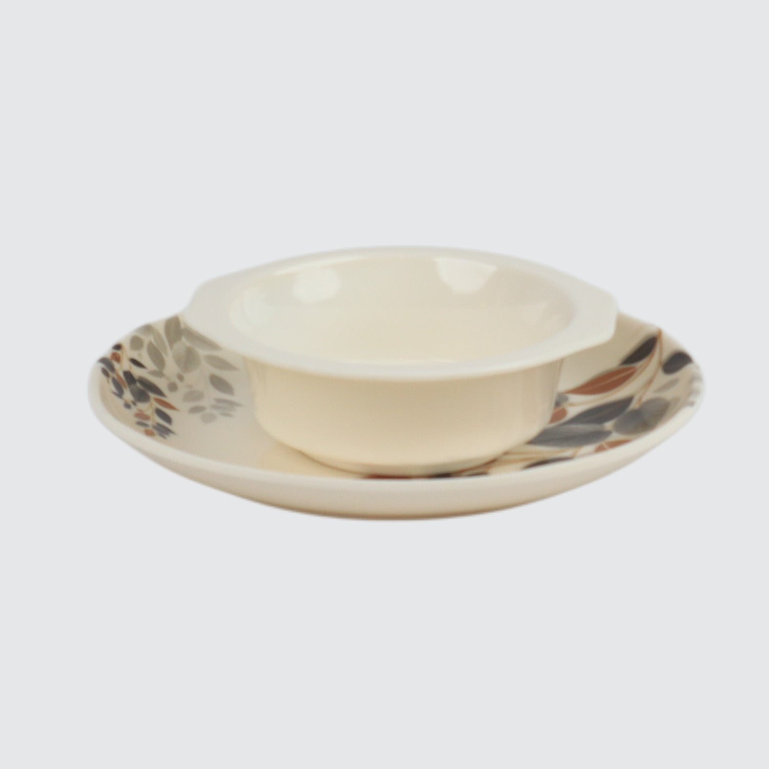 "Melamine crystal-coated dinnerware set by Majestic Chef, a leading cookware brand in Pakistan – durable, stylish, and ideal for everyday use or special occasions."