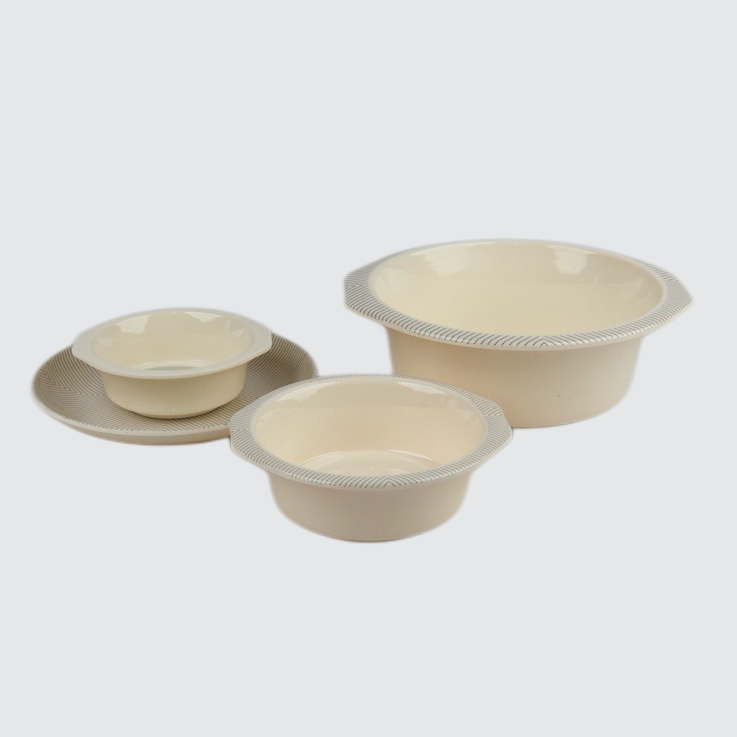 "Affordable melamine dinner set with crystal-coated finish by Majestic Chef – top cookware brand in Pakistan, available at low price on MajesticChef.pk