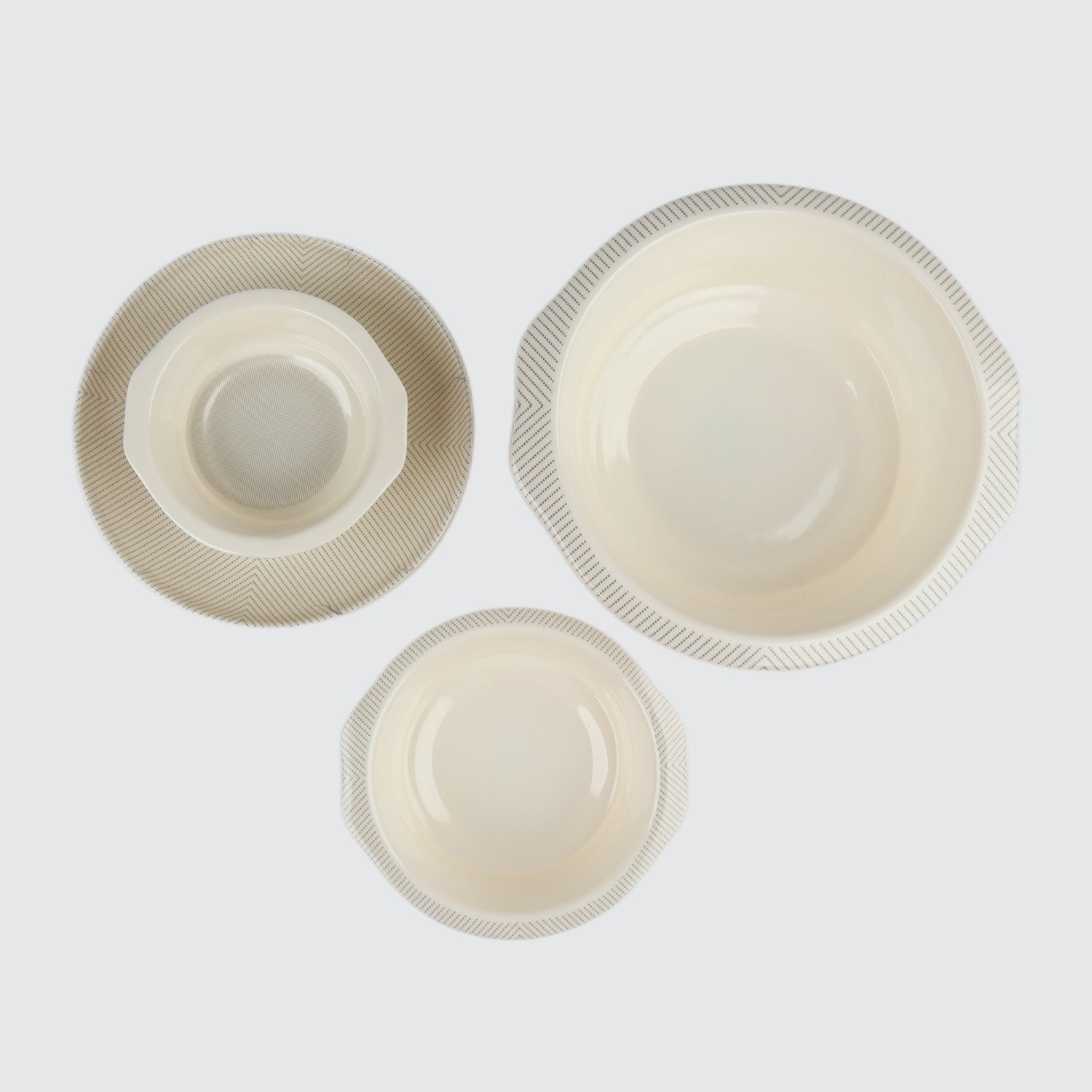 "Affordable melamine dinner set with crystal-coated finish by Majestic Chef – top cookware brand in Pakistan, available at low price on MajesticChef.pk